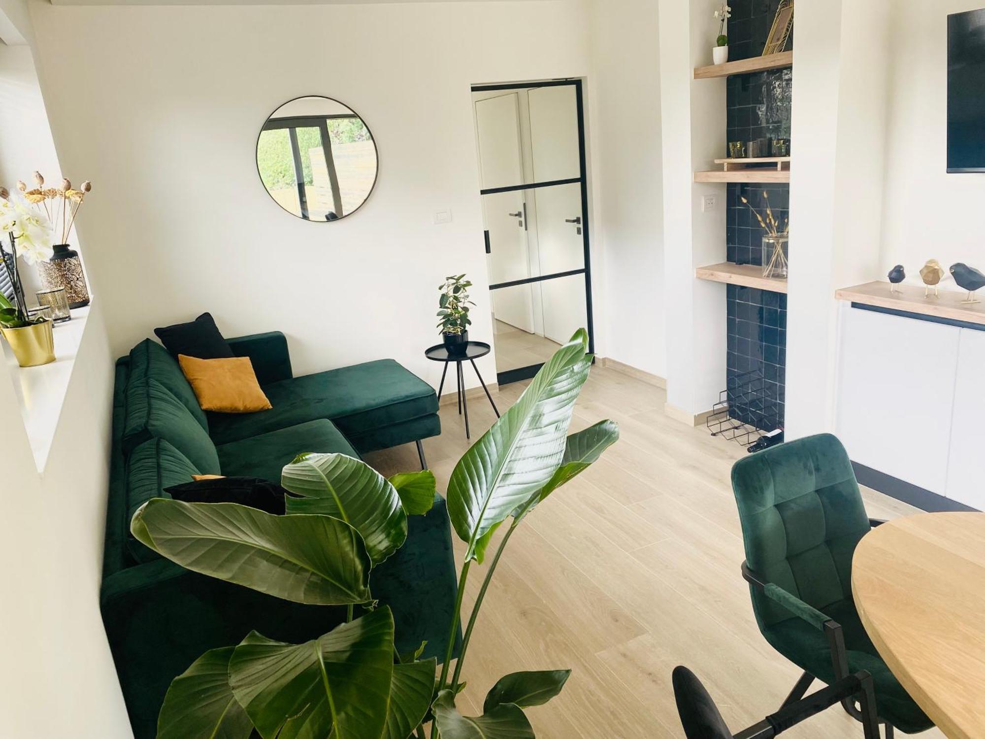 Inova Guesthouse Hasselt Eksteriør billede